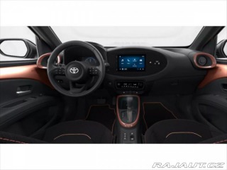 Toyota Aygo 1.5HEV Style 1800