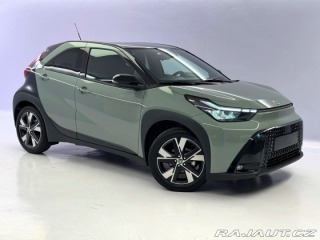 Toyota Aygo Comfort 1,5 Hybrid 115 1800