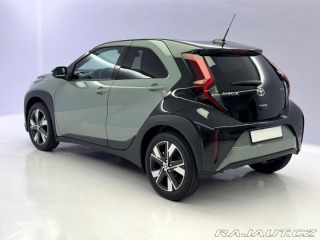 Toyota Aygo Comfort 1,5 Hybrid 115 1800