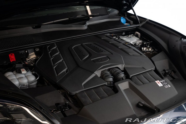 Porsche Cayenne S/V8/Ventilace/Bose/Záruk 2025