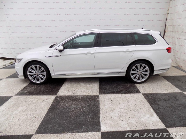 Volkswagen Passat 2.0TDI/R-Line/Pano/DSG/LE 2017