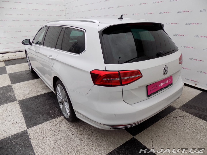 Volkswagen Passat 2.0TDI/R-Line/Pano/DSG/LE 2017