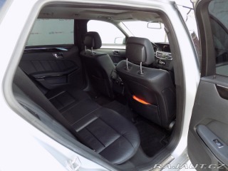 Mercedes-Benz E E 300CDI/bi-xenon/Avantga 2011