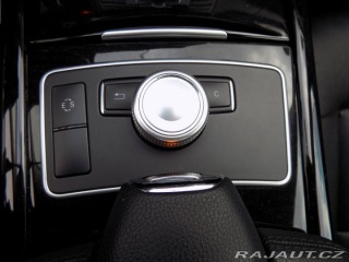 Mercedes-Benz E E 300CDI/bi-xenon/Avantga 2011