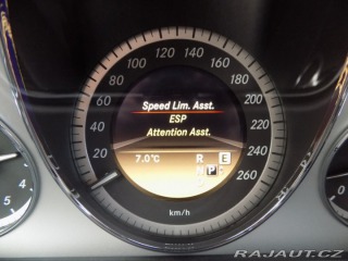 Mercedes-Benz E E 300CDI/bi-xenon/Avantga 2011
