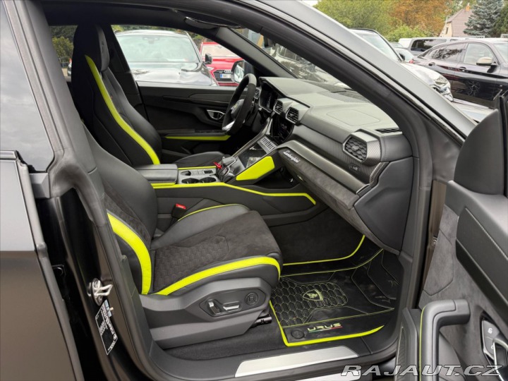 Lamborghini Urus 4.0 V8 Ceramic 2023