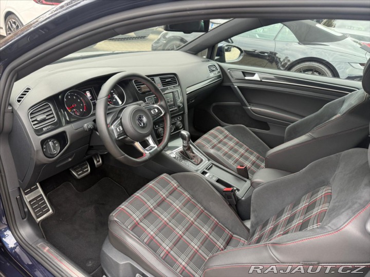 Volkswagen Golf 2.0 GTI DSG 2015