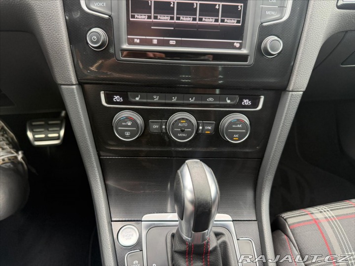 Volkswagen Golf 2.0 GTI DSG 2015