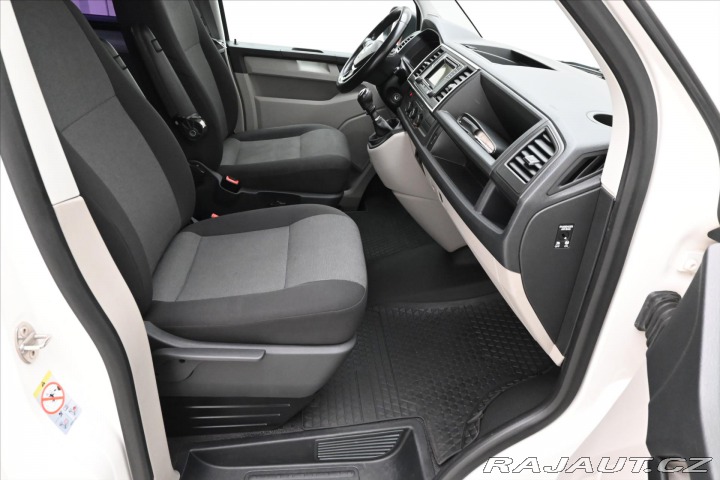 Volkswagen Transporter 2,0 TDI 110 kW 8míst Long 2018