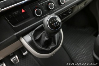 Volkswagen Transporter 2,0 TDI 110 kW 8míst Long 2018