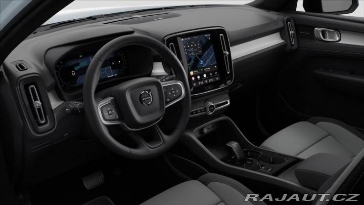 Volvo XC40 2,0 B3 Plus 2026