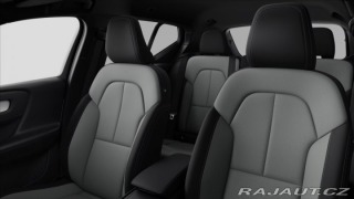 Volvo XC40 2,0 B3 Plus 2026