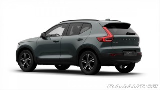 Volvo XC40 2,0 B4 Plus 2026