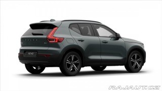 Volvo XC40 2,0 B4 Plus 2026