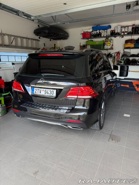 Mercedes-Benz GLE 350d 2016