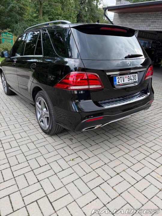 Mercedes-Benz GLE 350d 2016