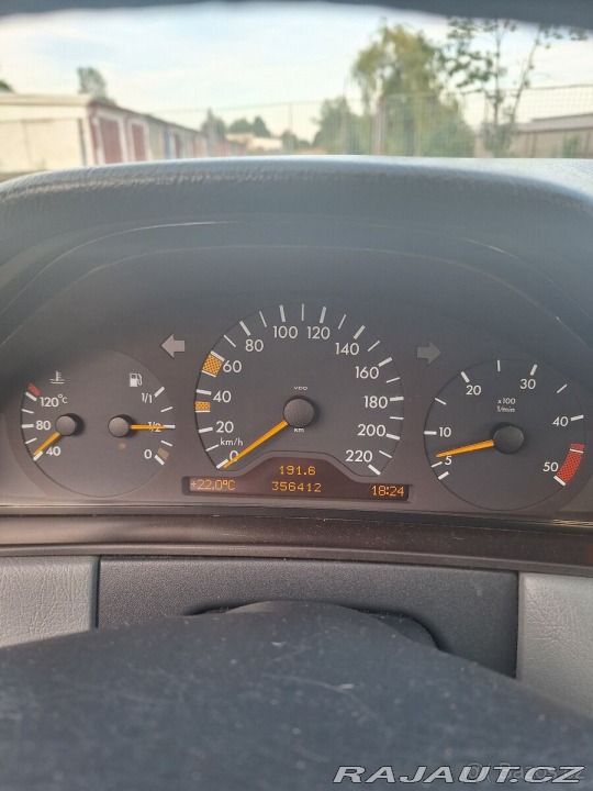 Mercedes-Benz E 2,0 290 TD 1996