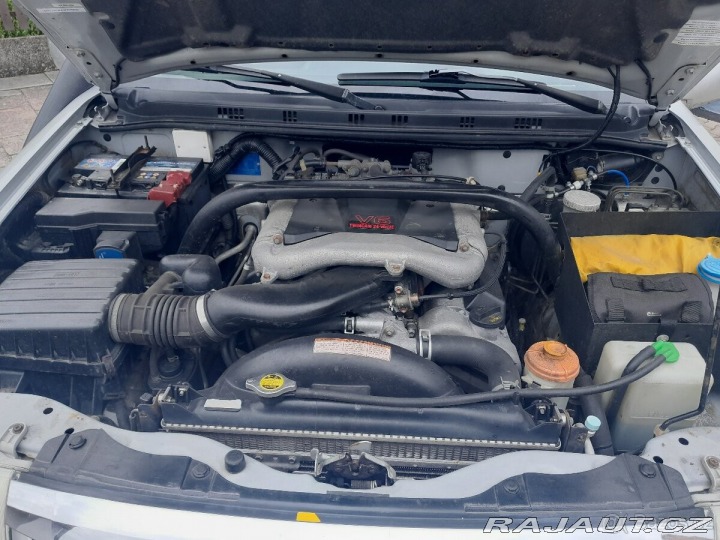 Suzuki Grand Vitara 2,5   V6 automat 2004