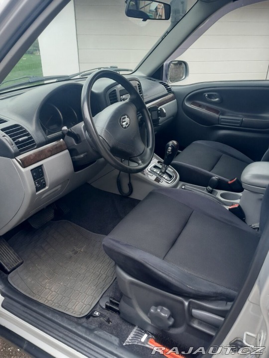 Suzuki Grand Vitara 2,5   V6 automat 2004
