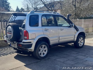 Suzuki Grand Vitara 2,5 V6 automat 2004