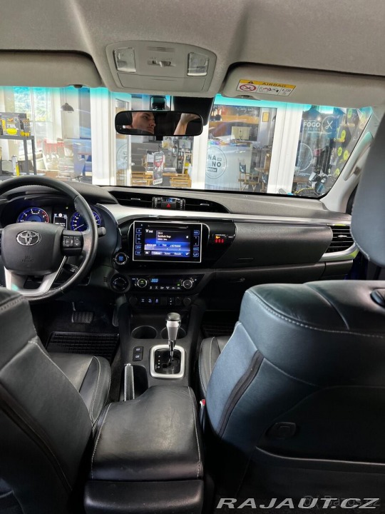 Toyota Hilux 2,4   D AT 2018 /Odpočet 2018