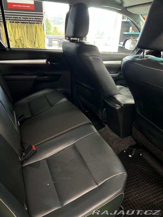 Toyota Hilux 2,4   D AT 2018 /Odpočet 2018