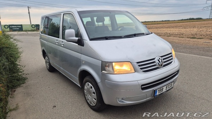 Volkswagen Caravelle 2,5 T5 2008