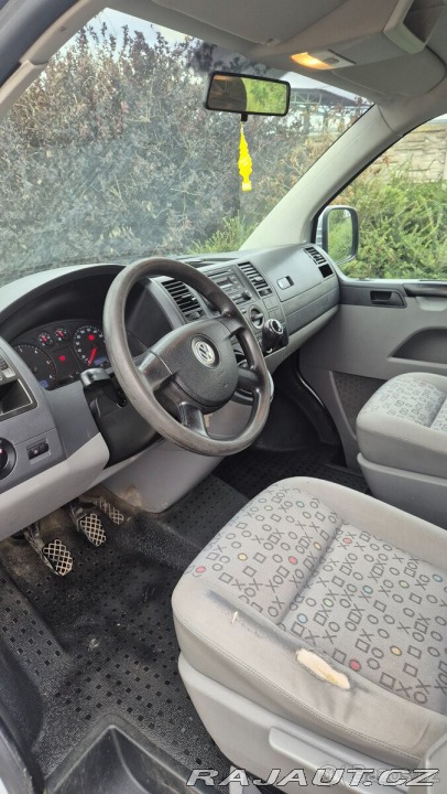 Volkswagen Caravelle 2,5 T5 2008