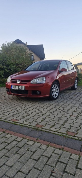 Volkswagen Golf 1,6 benzín United výbav