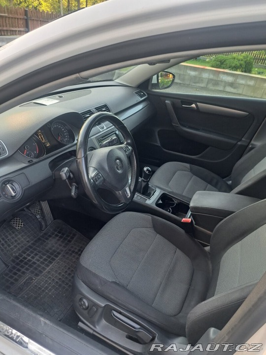 Volkswagen Passat B7 2012