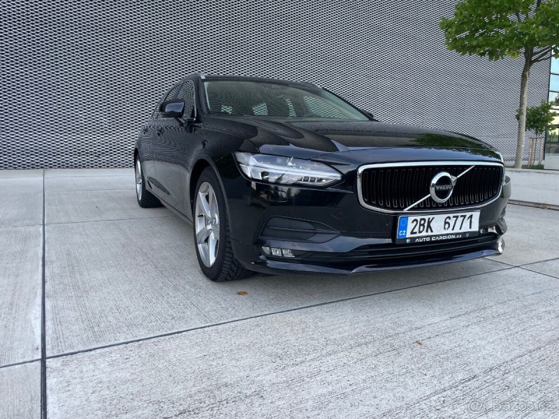 Volvo V90 2,0 145kw - automat 93