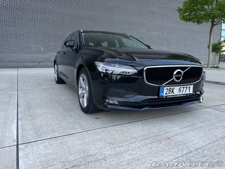Volvo V90 2,0 145kw - automat 93 2028