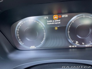 Volvo V90 2,0 145kw - automat 93 2028