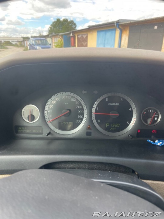 Volvo XC70 1800