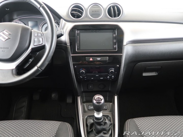Suzuki Vitara 1.4i,BoosterJet,95KW,CZ 2020