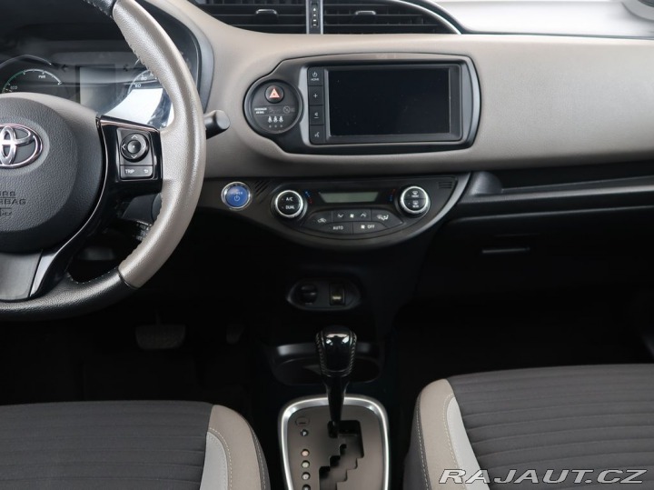 Toyota Yaris 1.5Hybrid,54KW,Selection, 2020