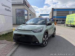 Toyota Aygo 1.5HEV Style 1800