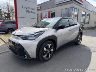 Toyota Aygo 1.5HEV Style 1800