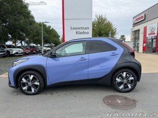 Toyota Aygo 1.5HEV Style Smart 1800