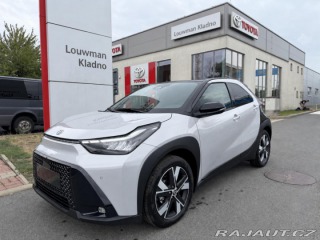 Toyota Aygo 1.5HEV Style Smart 1800