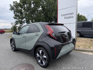 Toyota Aygo 1.5HEV Style Smart 1800
