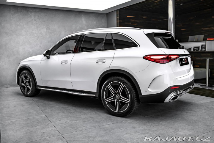 Mercedes-Benz GLC Digital light, 360 kamera 2023