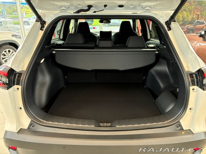 Toyota Corolla Cross Style 1,8 Hybrid + Zimní 1800