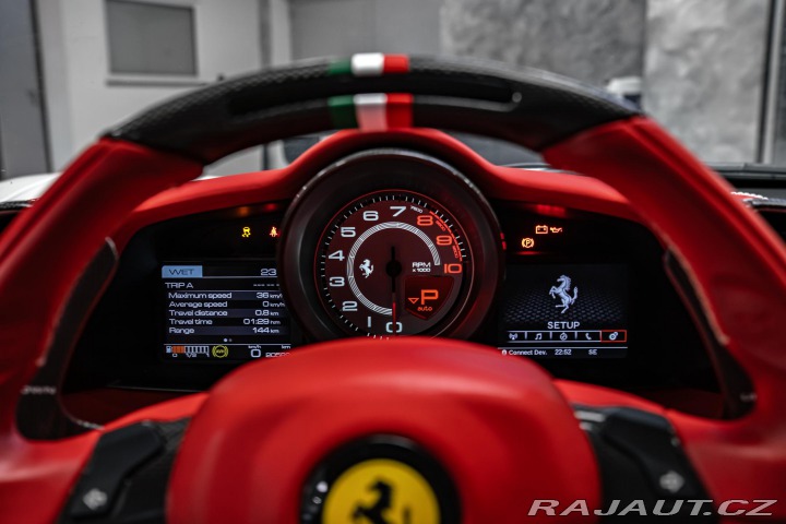 Ferrari 488 GTB LIFT/KAMERA/PPF/VÝFUK 2017