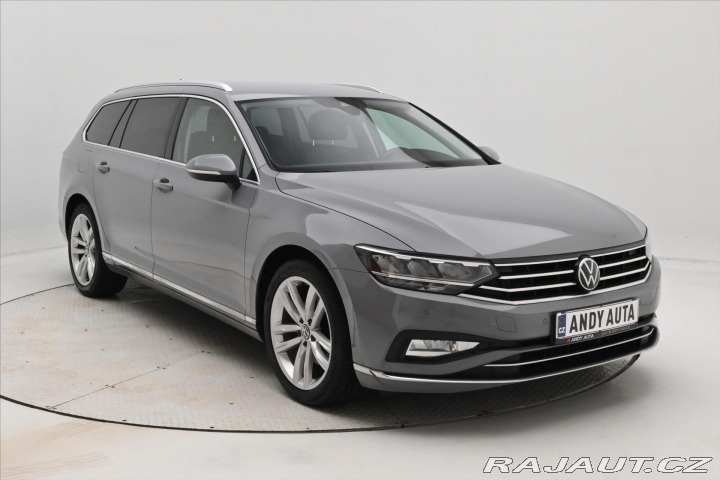 Volkswagen Passat 2,0 TDI 110 kW DSG ELEGAN 2023