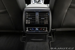 Volkswagen Passat 2,0 TDI 110 kW DSG ELEGAN 2023