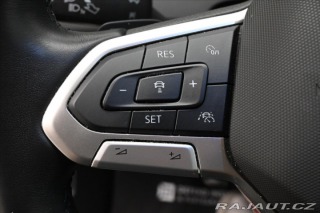Volkswagen Passat 2,0 TDI 110 kW DSG ELEGAN 2023