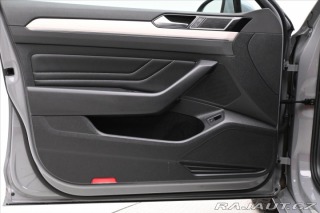 Volkswagen Passat 2,0 TDI 110 kW DSG ELEGAN 2023