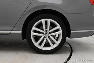 Volkswagen Passat 2,0 TDI 110 kW DSG ELEGAN 2023