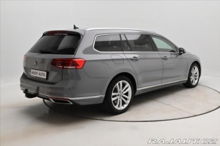 Volkswagen Passat 2,0 TDI 110 kW DSG ELEGAN 2023